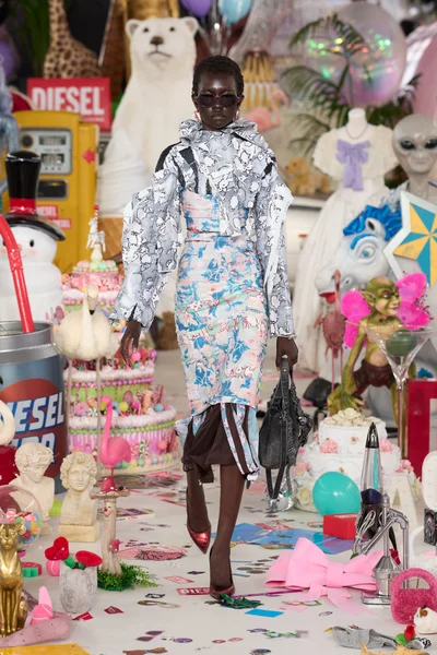 Look 66